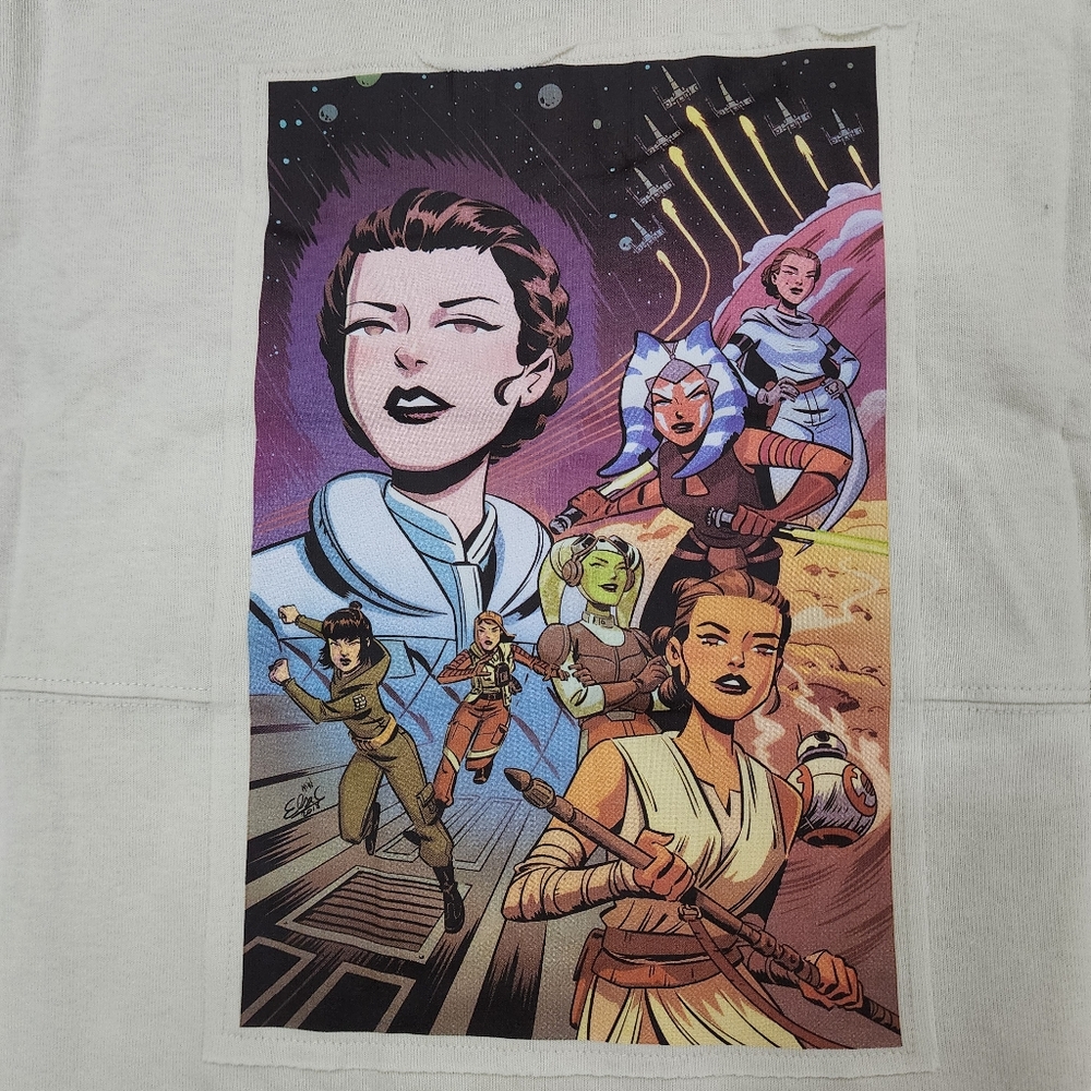 NWT Star Wars Crop Sweatshirt Medium Disney Spirit Jersey The Force Is With US - Picture 2 of 8